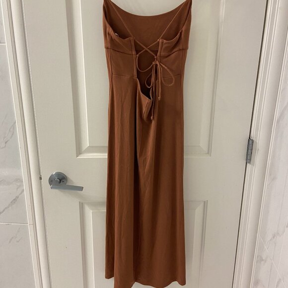Aritzia Dreamweaver Dress - Picture 2 of 4